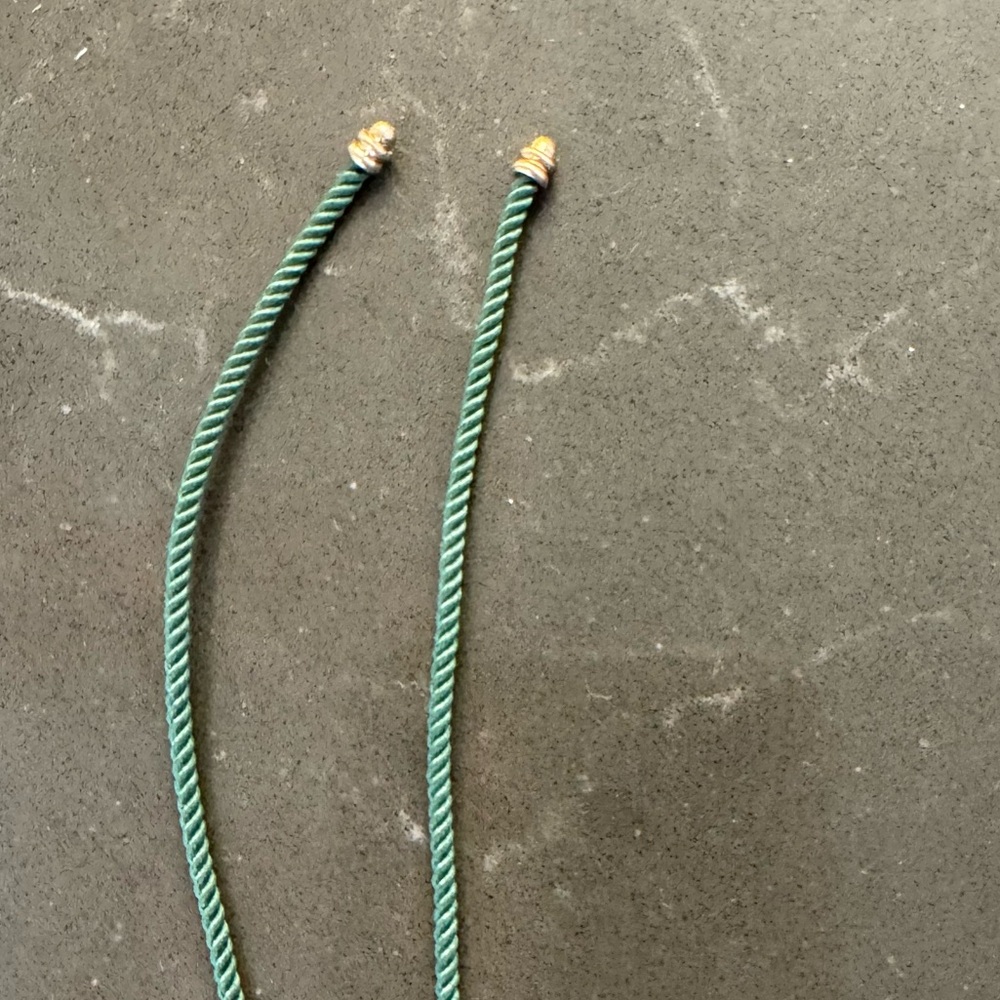 David Yurman Gold Skyline Ornament - Picture 4 of 8